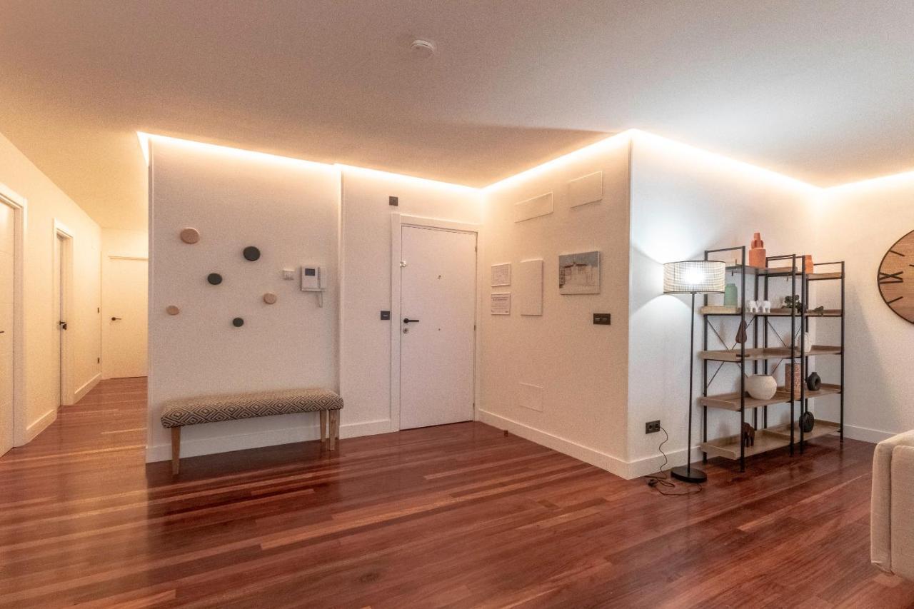 New! Lovely 4-Bedroom Loft In บิลเบา ภายนอก รูปภาพ