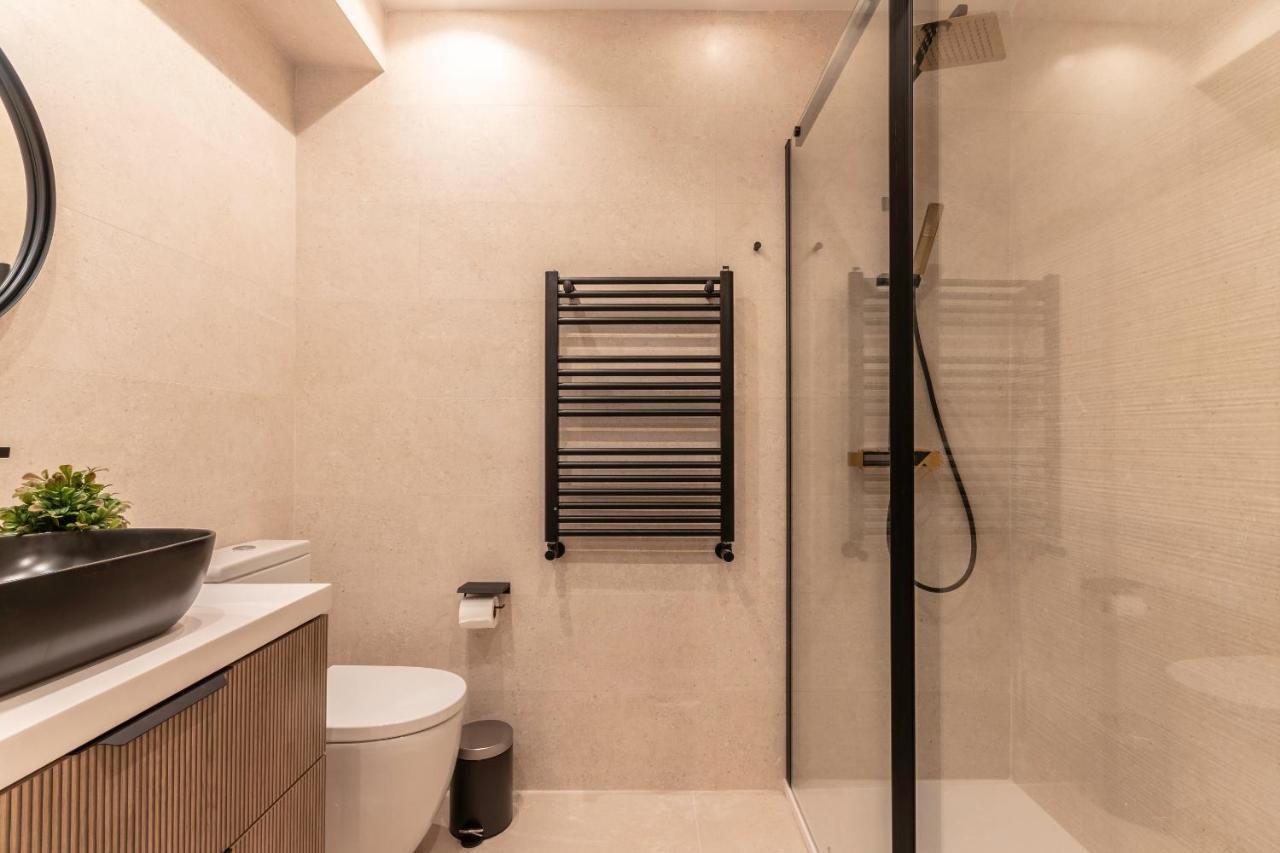 New! Lovely 4-Bedroom Loft In บิลเบา ภายนอก รูปภาพ