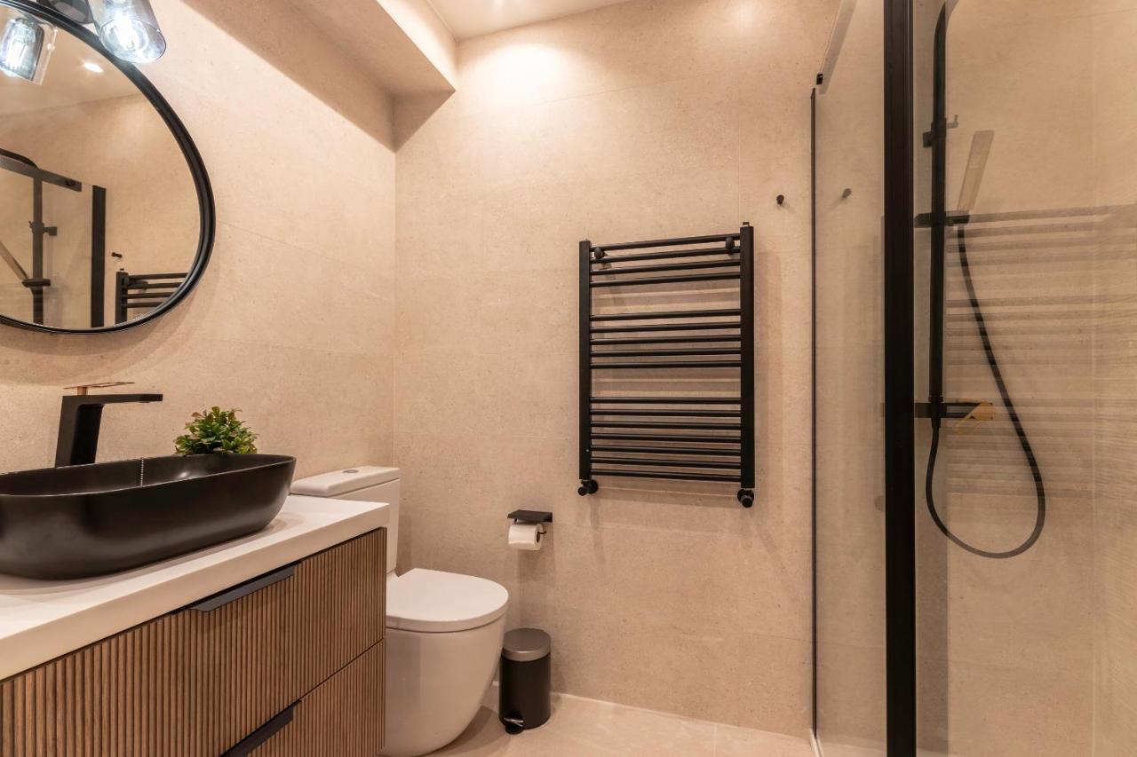 New! Lovely 4-Bedroom Loft In บิลเบา ภายนอก รูปภาพ